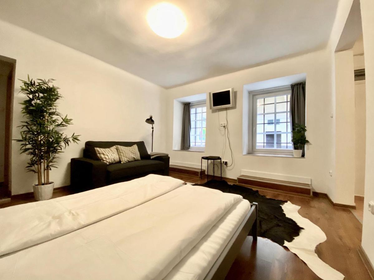 بودابست Budget Apartment By Hi5- Karoly 16 المظهر الخارجي الصورة