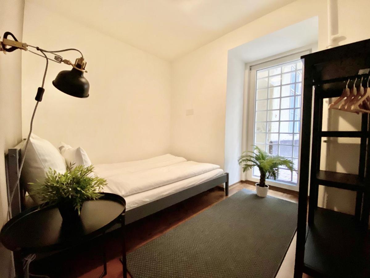 بودابست Budget Apartment By Hi5- Karoly 16 المظهر الخارجي الصورة